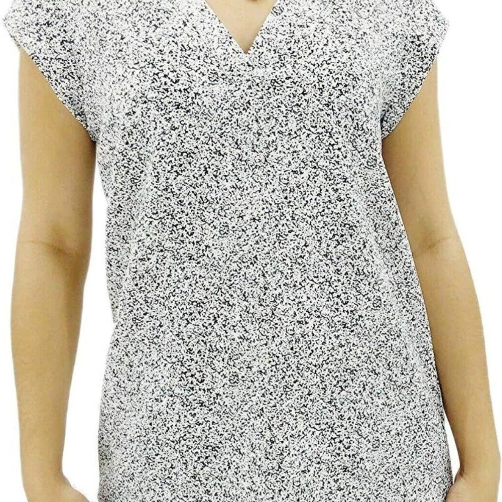 Hilary Radley Black and White Blouse